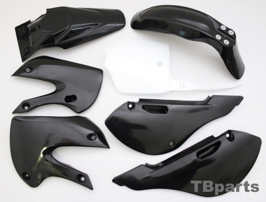 TB 110 and X4 PLASTIC SET BLACK